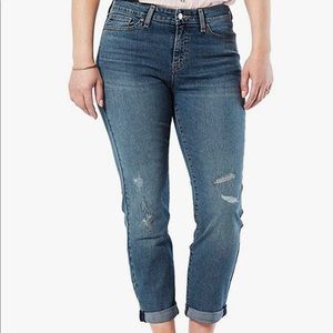 signature by Levi Strauss & Women's Mid Rise Slim Boyfriend Jeans
